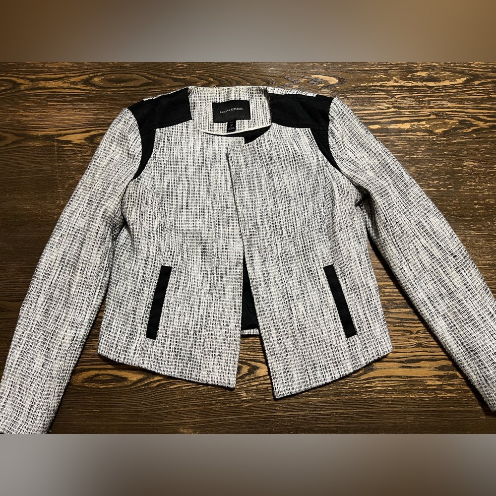 BANANA REPUBLIC Blazer!!